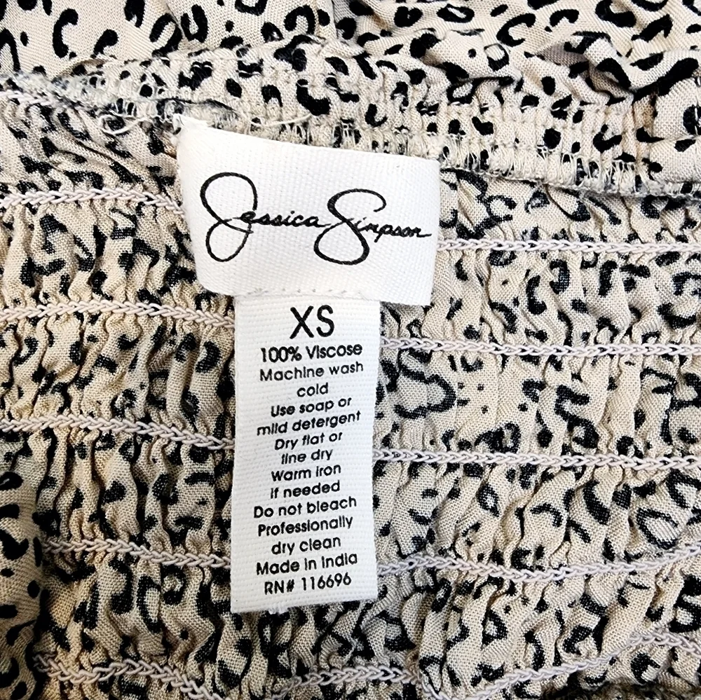 Jessica Simpsons Leopard Print Strapless Romper